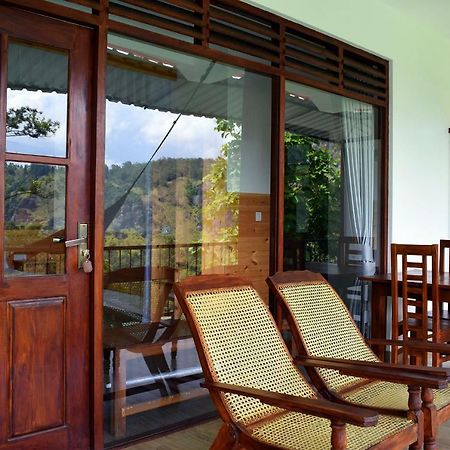 Bed and breakfast The Chillout Ella Extérieur photo