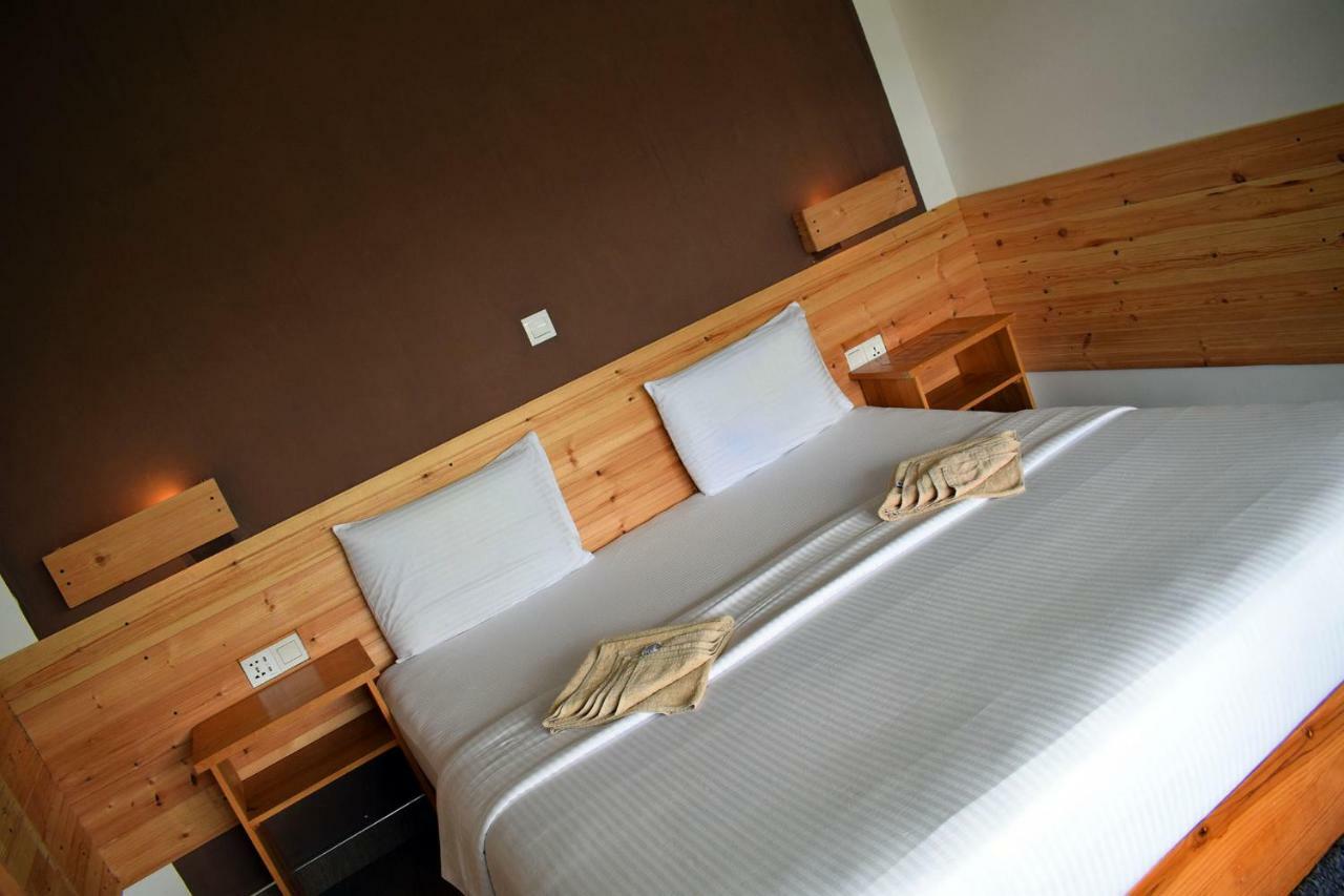 Bed and breakfast The Chillout Ella Extérieur photo