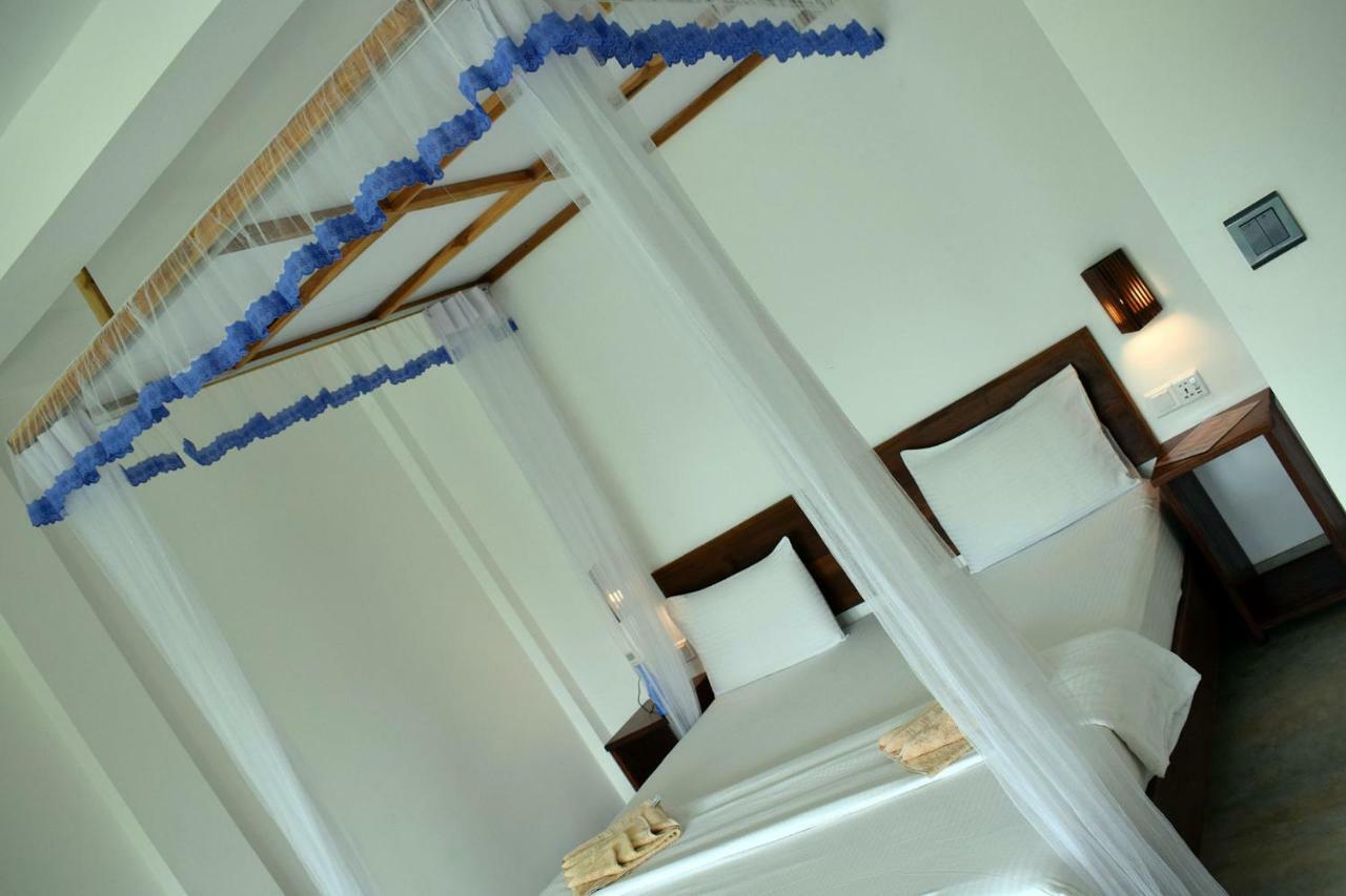 Bed and breakfast The Chillout Ella Extérieur photo